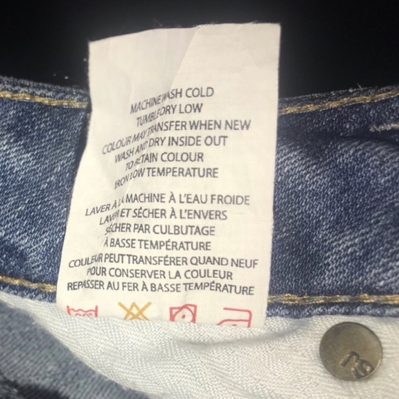 Y2K SILVER LOLA LIGHT WASH LOW WAIST JEANS - Picture 8 of 8